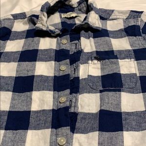 Short sleeve button shirt